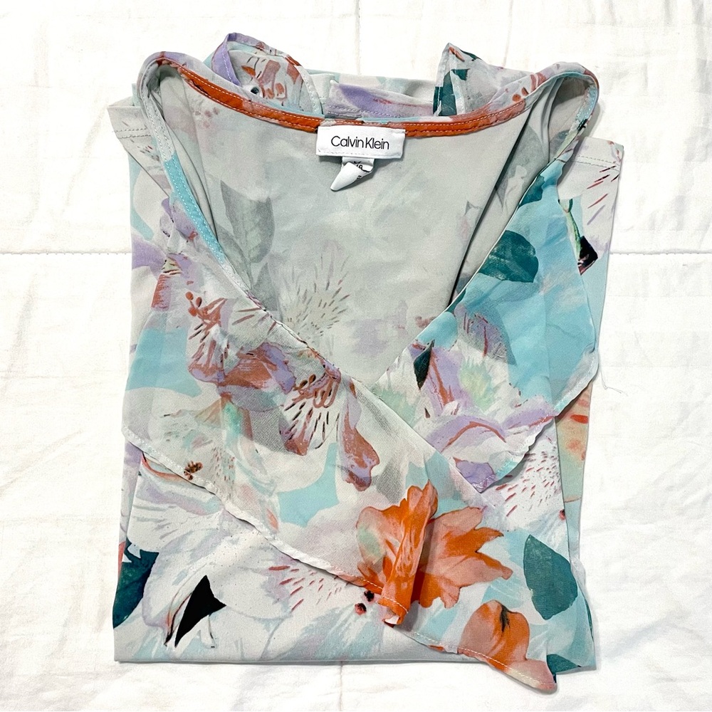 Calvin Klein Women's Large Fitted Floral Lily Ruffle Blouse - Blue and Orange